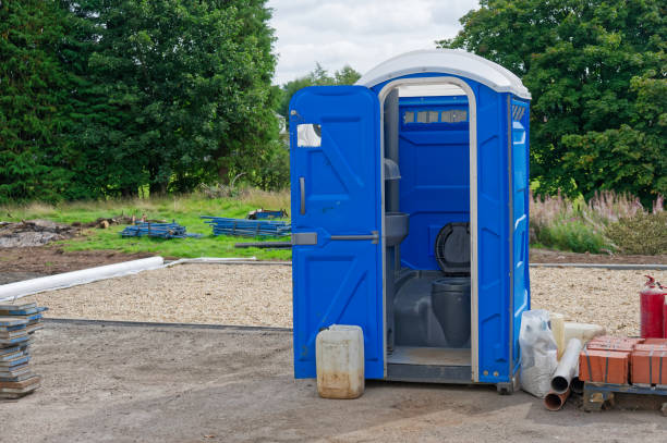 Best Portable Toilet Rental for Emergency Services  in North Lakeville, MA
